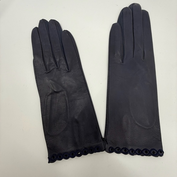 Rare, Vintage Freddy Paris, Unused Navy French Kidskin Gloves - Picture 12 of 16